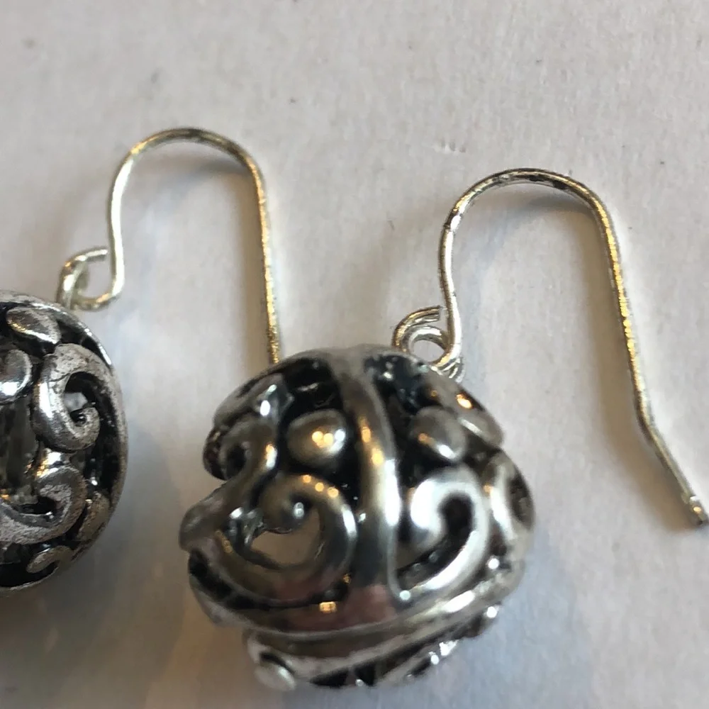Elegant Silver Tone Filigree Beaded Ball Earrings